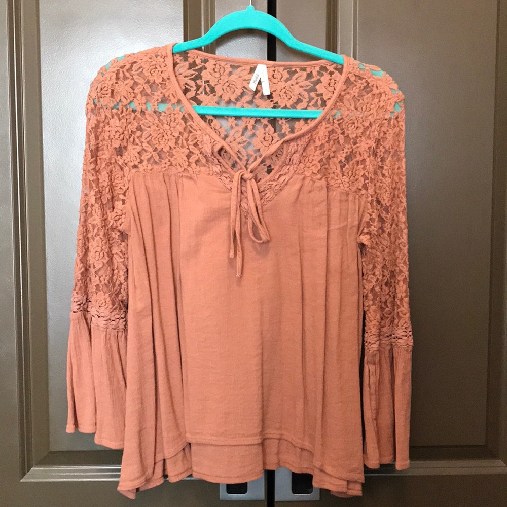 Lacey Top